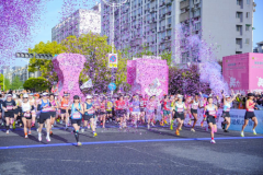 绿城管理-2025杭州钱塘女子半程马拉松圆满落幕！